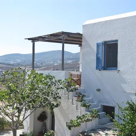 Stavros And Marianna Livadia (Paros)