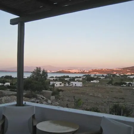 Stavros And Marianna * Livadia (Paros)