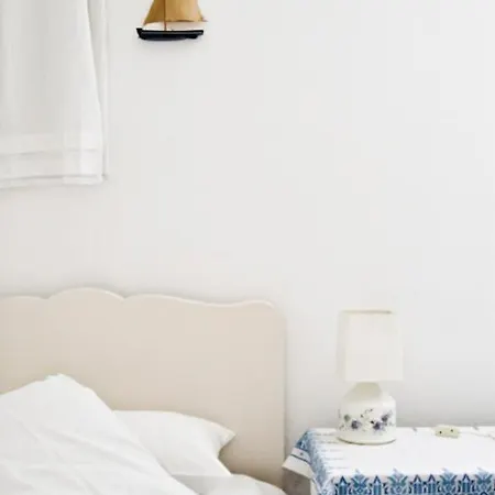 Stavros And Marianna * Livadia (Paros)